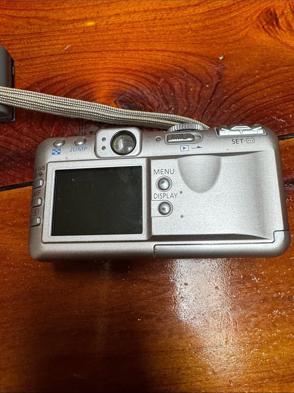 Canon Silver PowerShot S30 Compact Digital Camera Untested- No Battery Charger